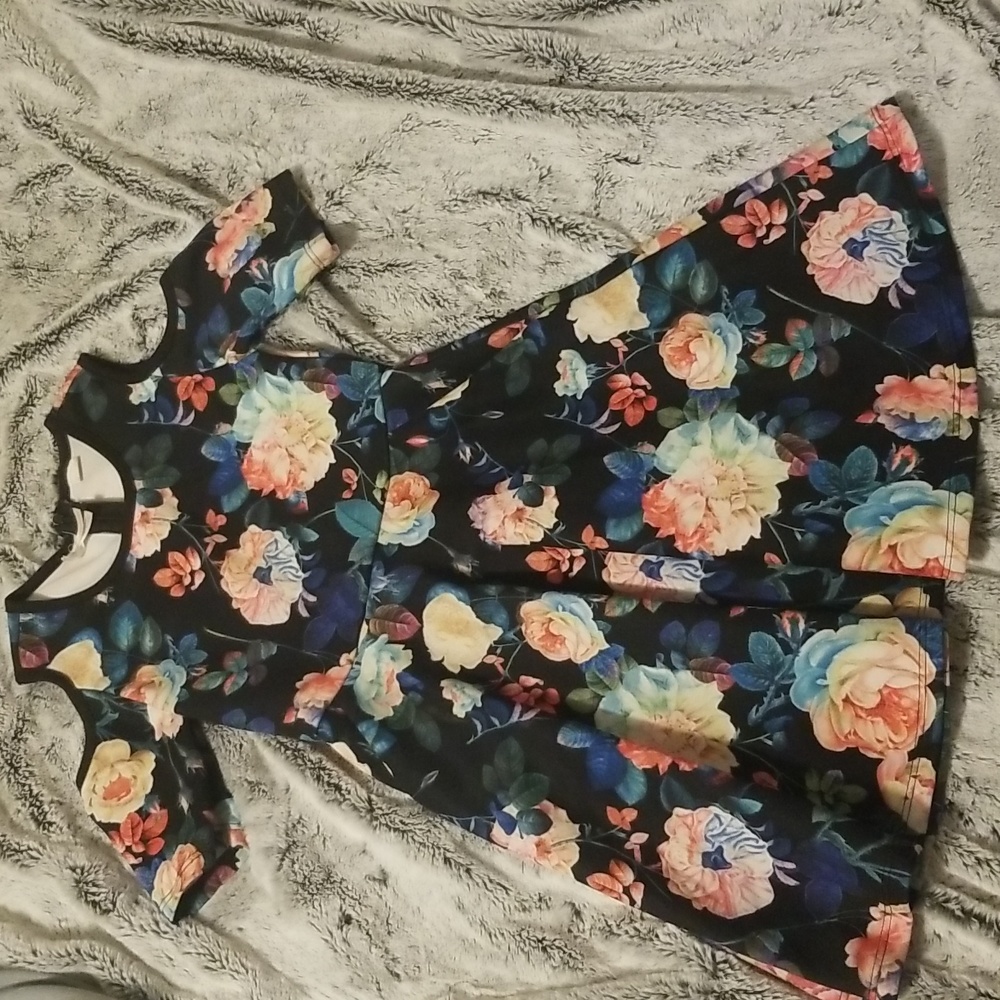 Girl's Scooter Brown Cold Shoulder Dress, size 7